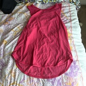 Lululemon workout top